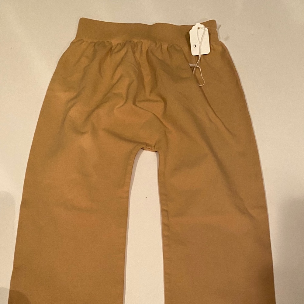 Capri style leggings